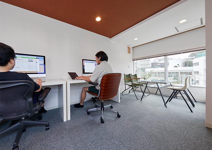 東京オフィスは目黒区青葉台にあります。目黒川の近くです。