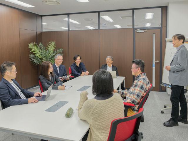 高い技術力を強みに、東証一部上場の大手クライアントとのプライム契約が主体。