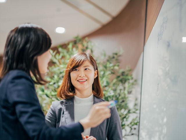 2021年10月に子会社である株式会社Traimmu（トレイム）を吸収合併し、長期インターンシップを軸とした求人メディアの推進。さらにHRTechのSaaS系プロダクトのリリースも準備している。