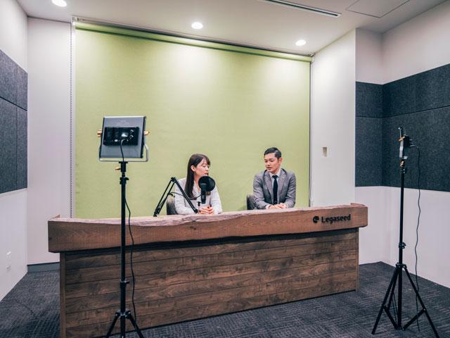 これまで多種多様な企業約400社以上の新卒採用をプロデュースしている。オンライン・オフラインいずれのノウハウも充実しており、クライアント満足度も高く、リセール知るが非常に高いことも同社の特徴だ。
