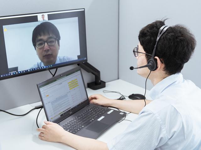 東京の開発部門と協力してプロジェクトを進行していきます。要件や開発環境に関しても自身のアイディアが採用されやすい環境。