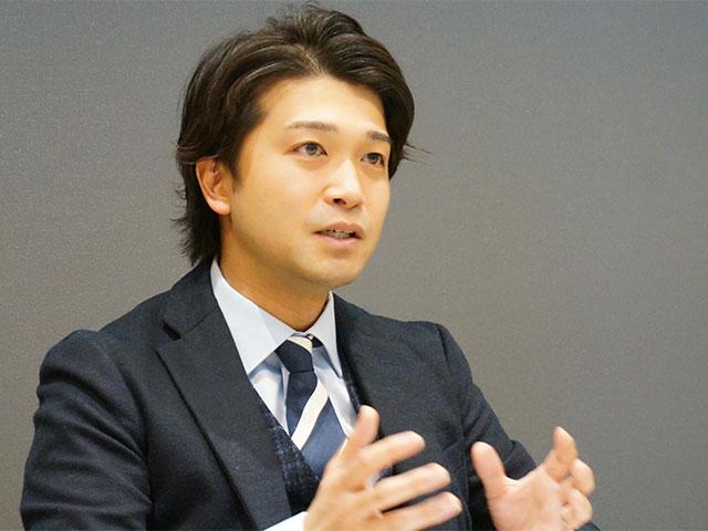 取締役CHRO 上河原圭二
大手広告代理店で執行役員を経験した後、2019年4月に最高人事責任者としてイングリウッドに入社。