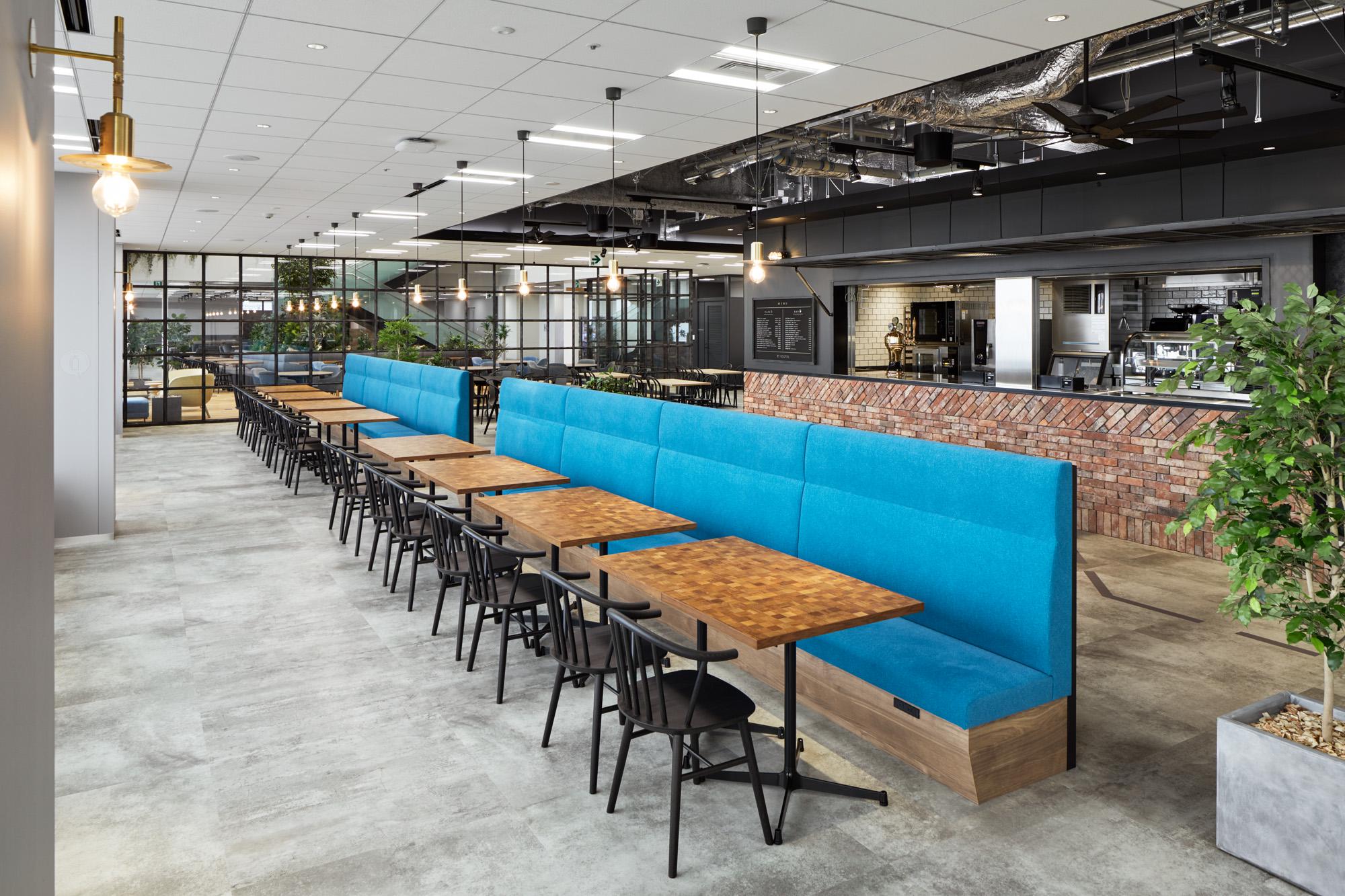 グループ共有部にランチスペース／コンビニエンスストアも完備