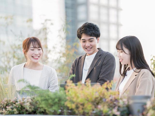 メインの事業は、体育会学生・アスリートのキャリア支援に特化した人材紹介サービス『Athlete Agent』である。人材紹介とビジネス教育をミックスしたサービスで、創業以来5,000名以上のキャリア支援に成功している。