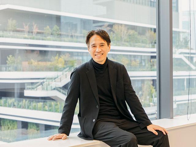 新しい体験をつくることが未来の創造に繋がる。思いを共有するメンバーが集い、固定概念に捉われない自由な発想でアイディアを出し合っている。