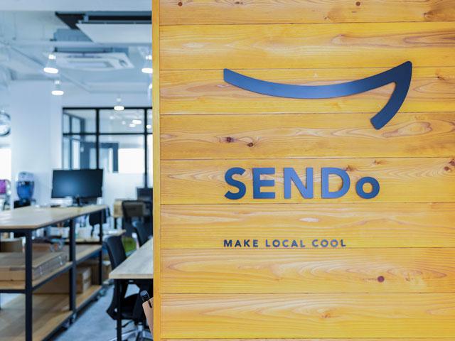 福岡市にある同社は「MAKE LOCAL COOL」を旗印に、地方や地元企業が持っている“鮮度のいいヒト、モノ、コト”を、必要としている場所まで届けることで、地方都市の活性化を目指している。