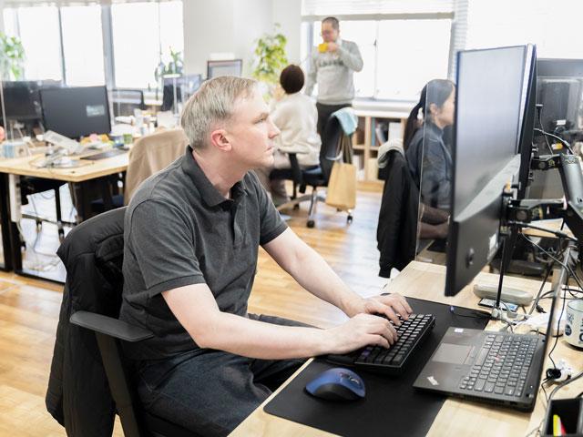 福岡銀行、九州朝日放送の事業にも参加。
