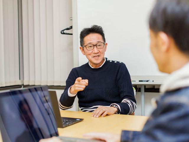 代表の川﨑氏が、1997年に個人事務所として設立した。