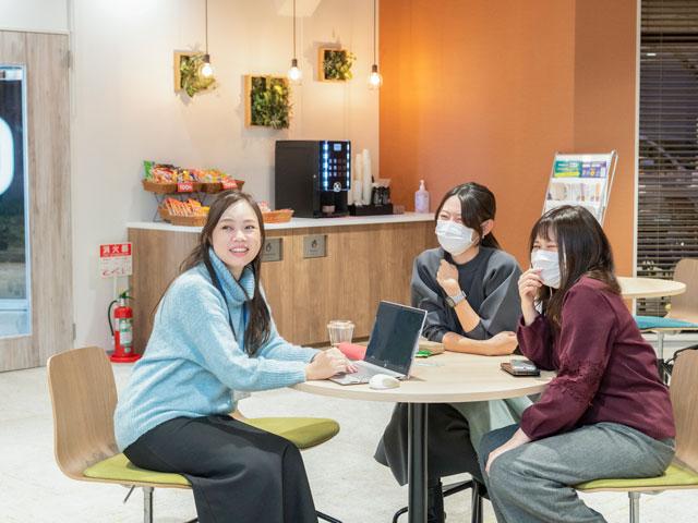 日本社会で働く多くの人にとって、メンタルヘルス対策は無縁ではない。メンタル不調者予備軍はすぐ隣にいるかもしれない。だからこそ「自分ごと」として捉え、顧客の職場改善に貢献するような仕事をしたい人は、同社にジョインし、その思いを発揮する好機ではないだろうか。