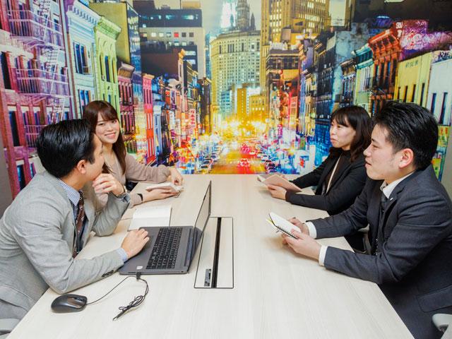 「与えられた仕事をこなしているだけ」の人が大半を占める現在、「仕事選びの新しいカタチ」を提案する人材コンサルティングを提供。