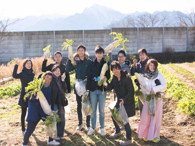 プライベートでも社員の仲が良いのが弊社の特徴です。一人一人が会社にとってとても重要な存在です。