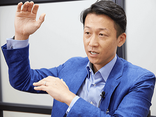 代表取締役社長熊谷。データ復旧サービスの立ち上げに携わり、2014年9月同社代表取締役就任。