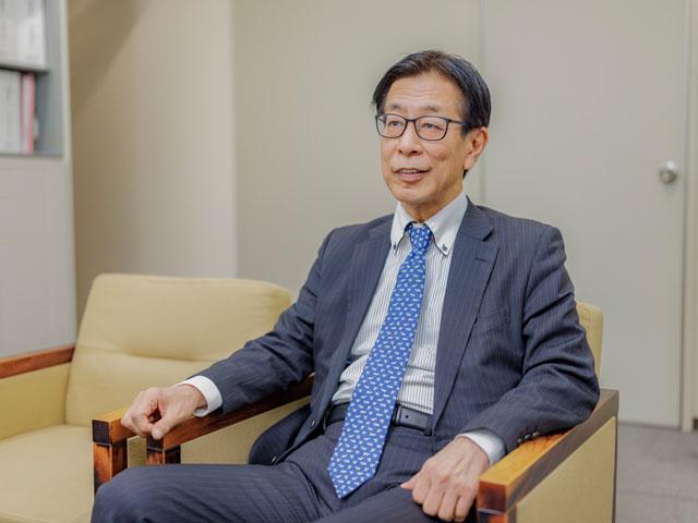 代表取締役の木崎氏が託したテーマは『世代交代』。外部からの新しい風を迎え入れて、会社を新しい組織に生まれ変わらせるのが目的で、外部からきた人材にも重要なポストを担ってほしいと考えている。