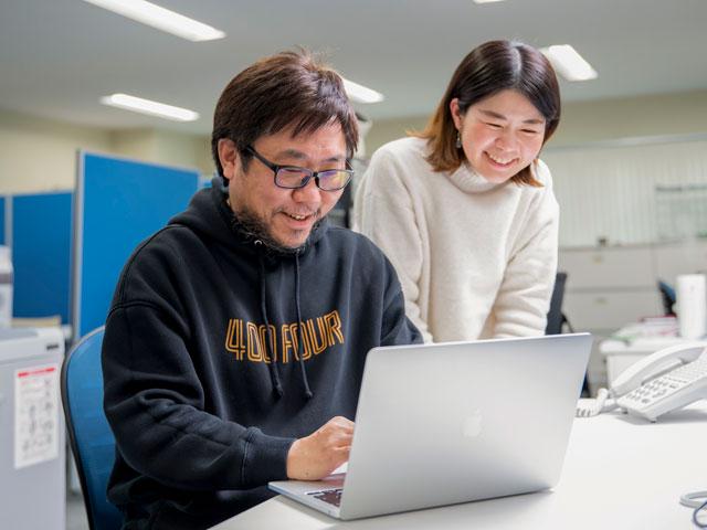 企画制作部には経験10年以上のスペシャリストが少なくなく、経験が浅い人材でも成長しやすい環境がある。