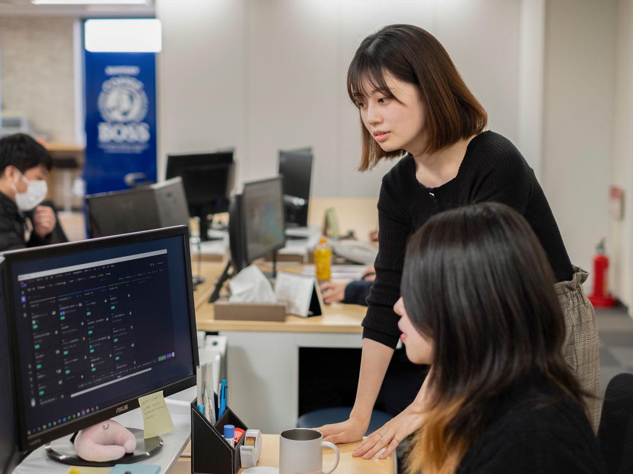 市場調査によるデータを根拠にして企画を立ち上げることが多いです。