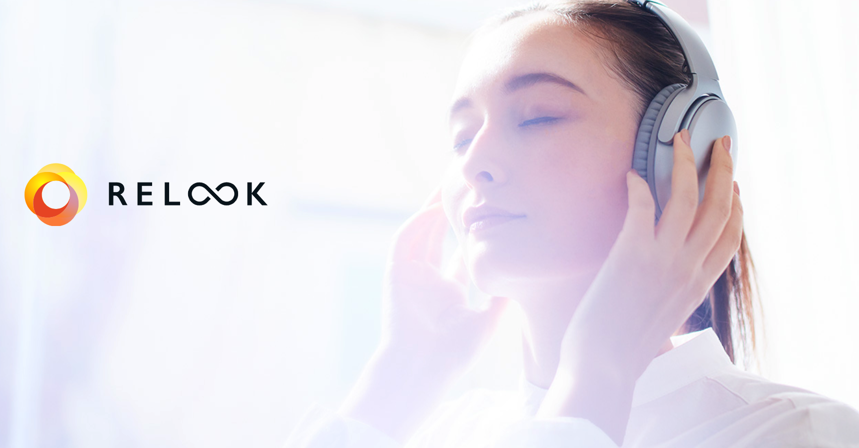 【RELOOK（リルック】は、ARETECOが手がける瞑想アプリです。「 ″ 脳 ″ が本来もつ可能性を引き出す」をテーマに、最先端テクノロジー×脳科学の研究を活かした、瞑想にまつわるコンテンツを配信するサービスです。