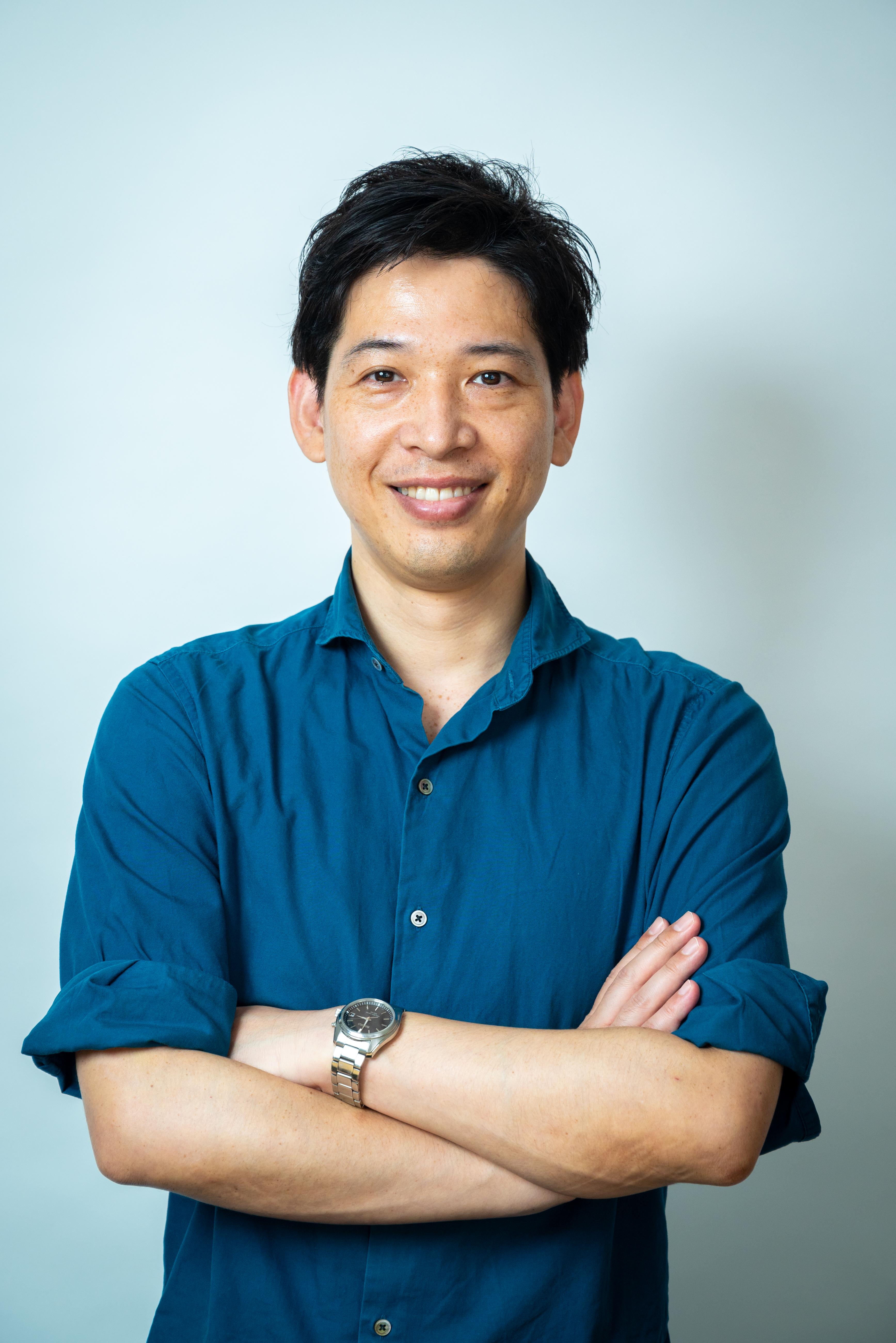 代表取締役社長（システム部門担当担当兼務）　横澤淳平氏