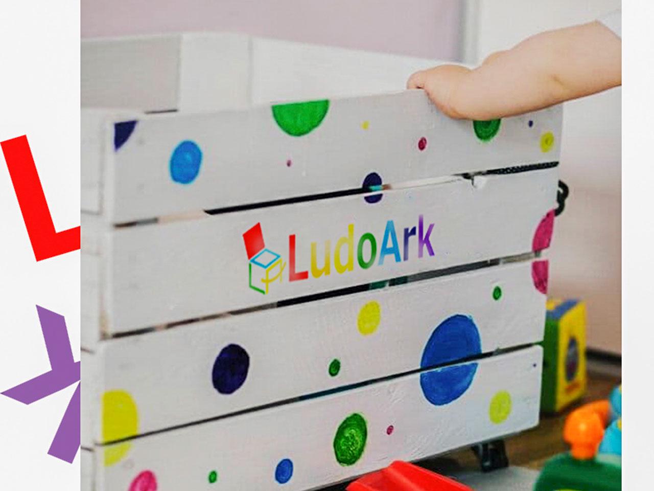 メインの業務は、業務支援システムの開発・保守や、Webサイト/アプリの開発・保守のディレクション業務等。ゆくゆくは自社コンテンツを持つことが目標だ。