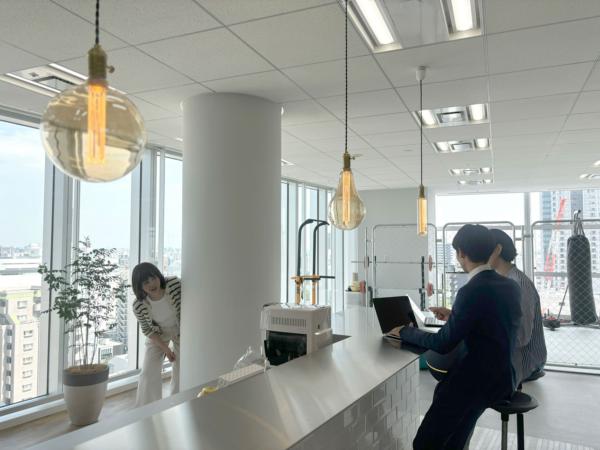 募集している求人：【クリエイティブディレクター】グローバルブランディングエージェンシー。AI時代に人間の介在価値を活かし、直接取引で様々な業界の企業ブランディングを支援