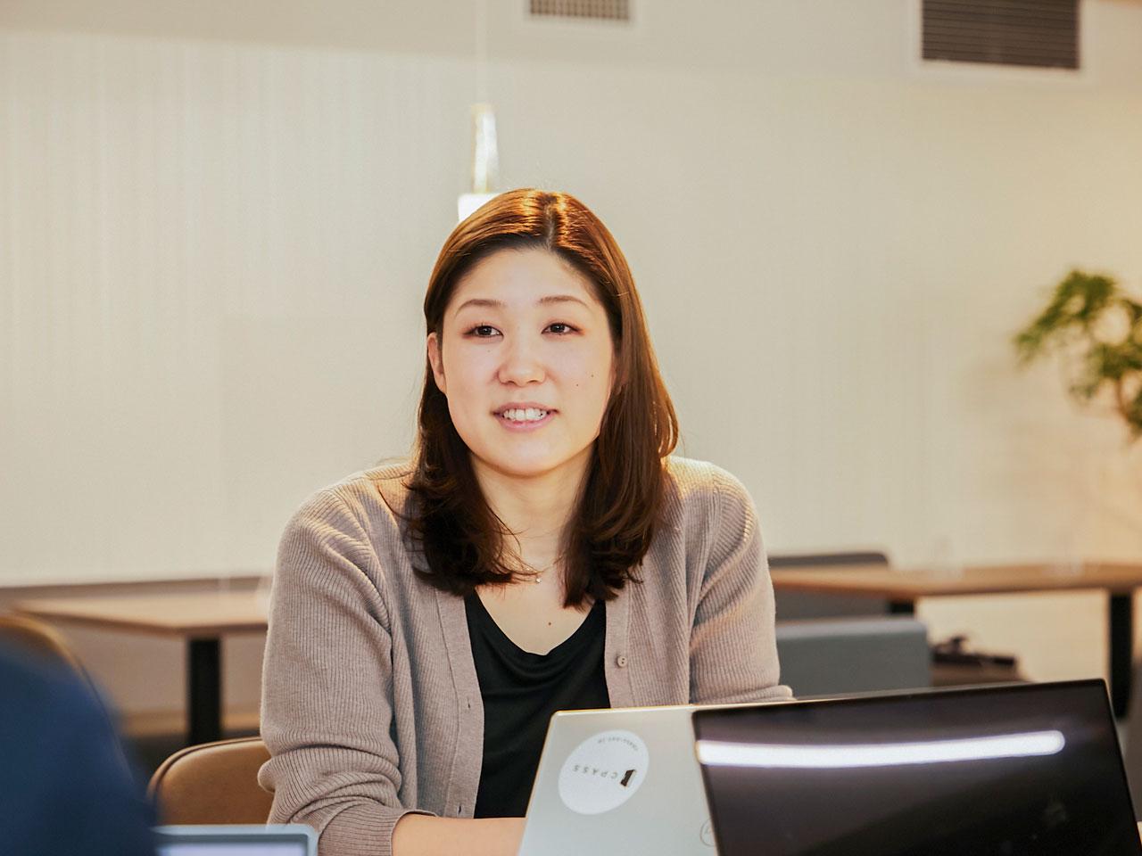 経理初心者から現役の公認会計士まで、会計・経理に携わる人材とのネットワークを形成し、会計ファイナンス人材のキャリアを総合的にサポートしていく会計ファイナンス人材に特化した人材紹介サービス『CPASSキャリア』を提供している。