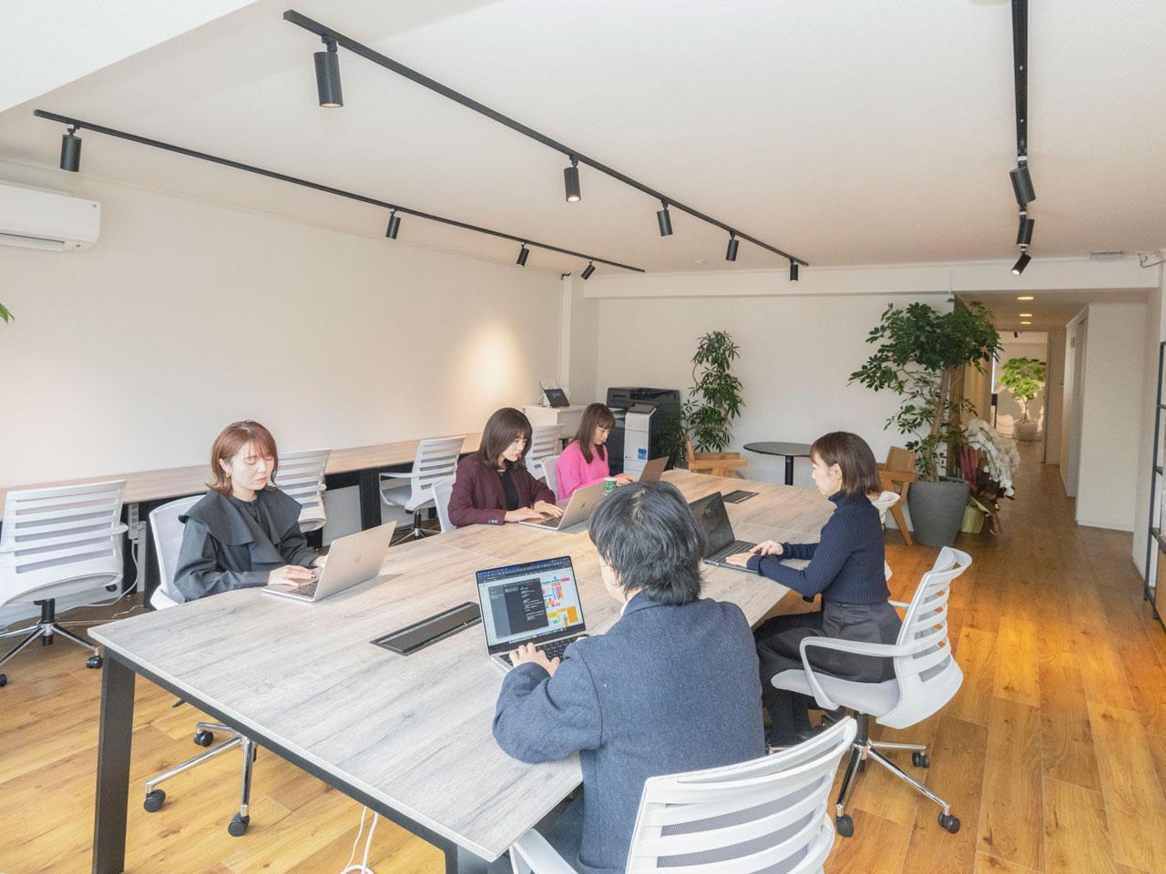 同社の事業展開のベースとなっている理念は“ワクワクと感動で人を幸せにすること”だという。