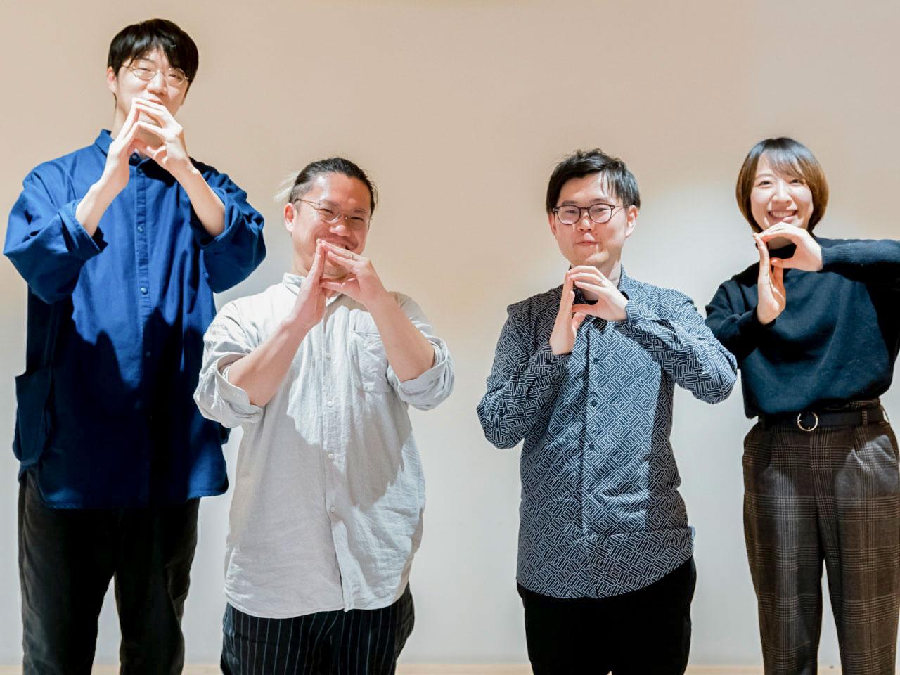 同社の事業は順調に成長しており、PMやリーダーといったキャリアパスに興味があるエンジニアやデザイナーを求めている。