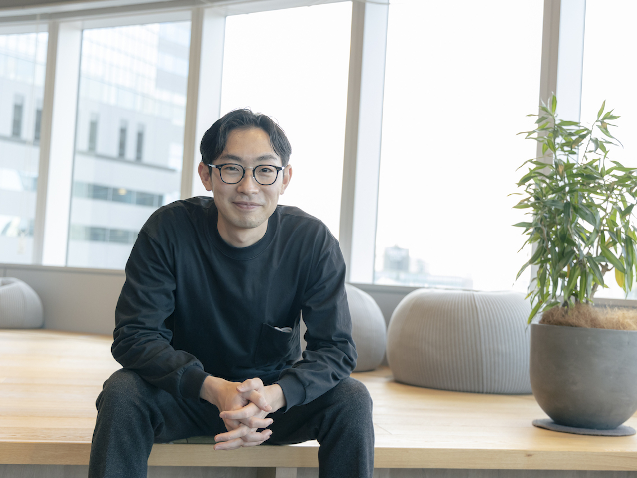 代表の早川。彼が中心ではあるが、誰かの声が強いわけではなく、全社一丸で事業に取り組む。