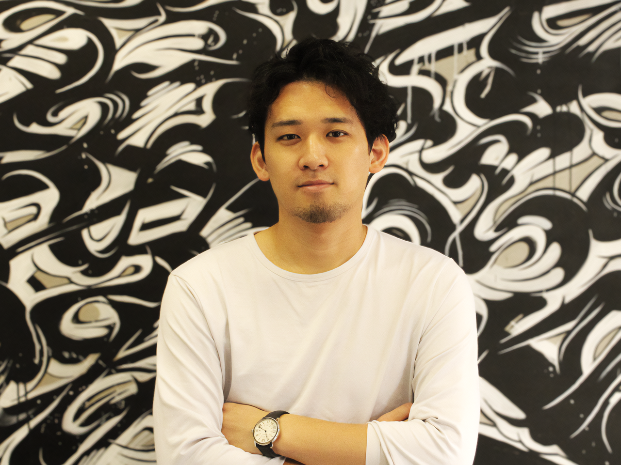 Googleは年間7,000回以上のABテストを行い、Amazonは現場にABテストの権限を委譲している。Facebookは1万種類のバージョンを持ち、如何なるABテストもエンジニアチームの意向で試せる。国内のマーケティングは海外のそれと比べて脆弱すぎる。

データは、マーケティング業界の闇を祓い、マーケットを正しい道へと導くと考えています。そして、それこそが日本が世界に勝つ布石であると信じています。
― 代表取締役 田内広平