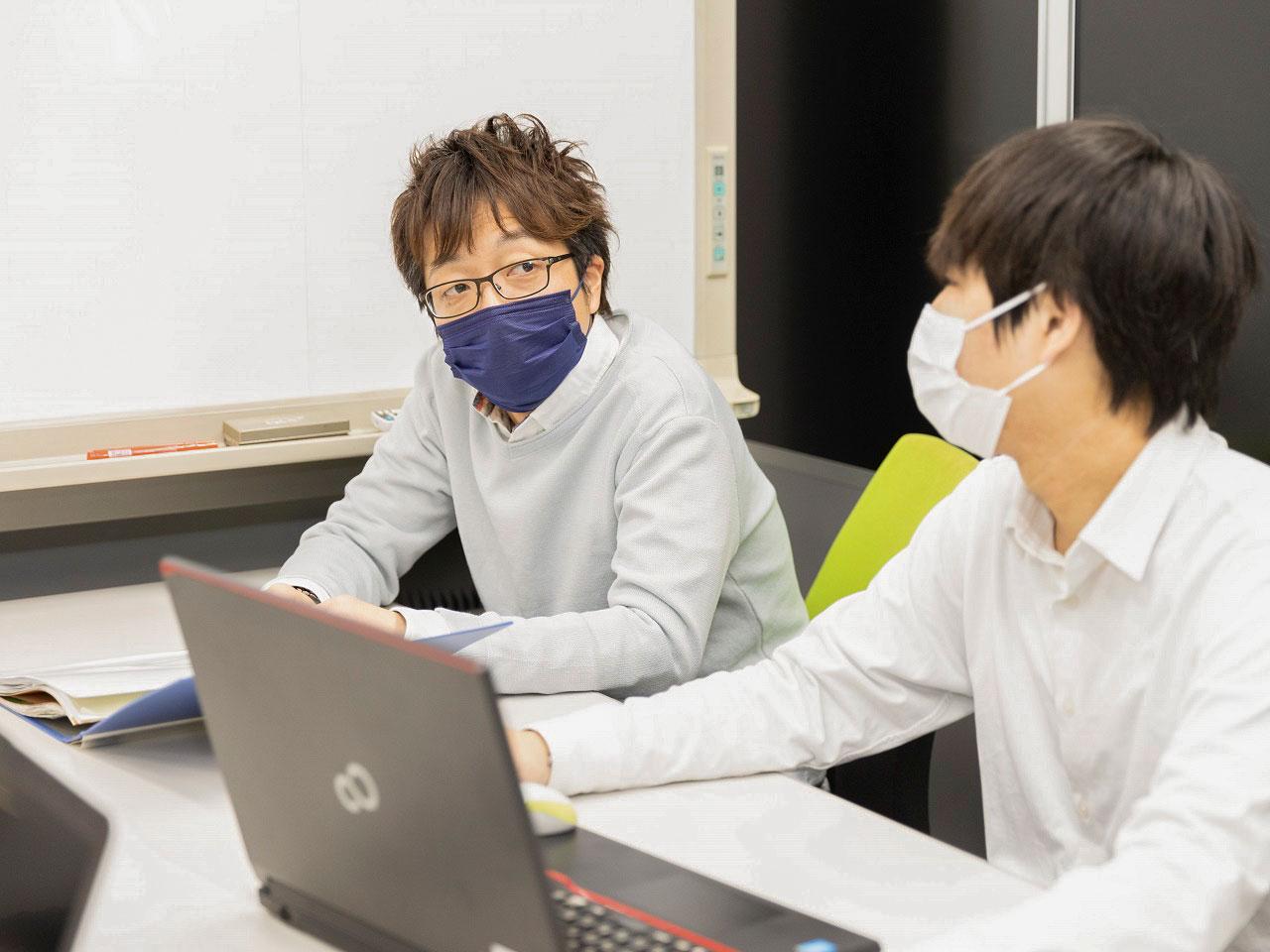 技術があって、現場のマネジメントや営業もでき、最終的には経営者の視点も持つような自発的に動ける人材に育てたいというのが、当社の方針であり、その環境で育った『人』が同社の強みでもある。