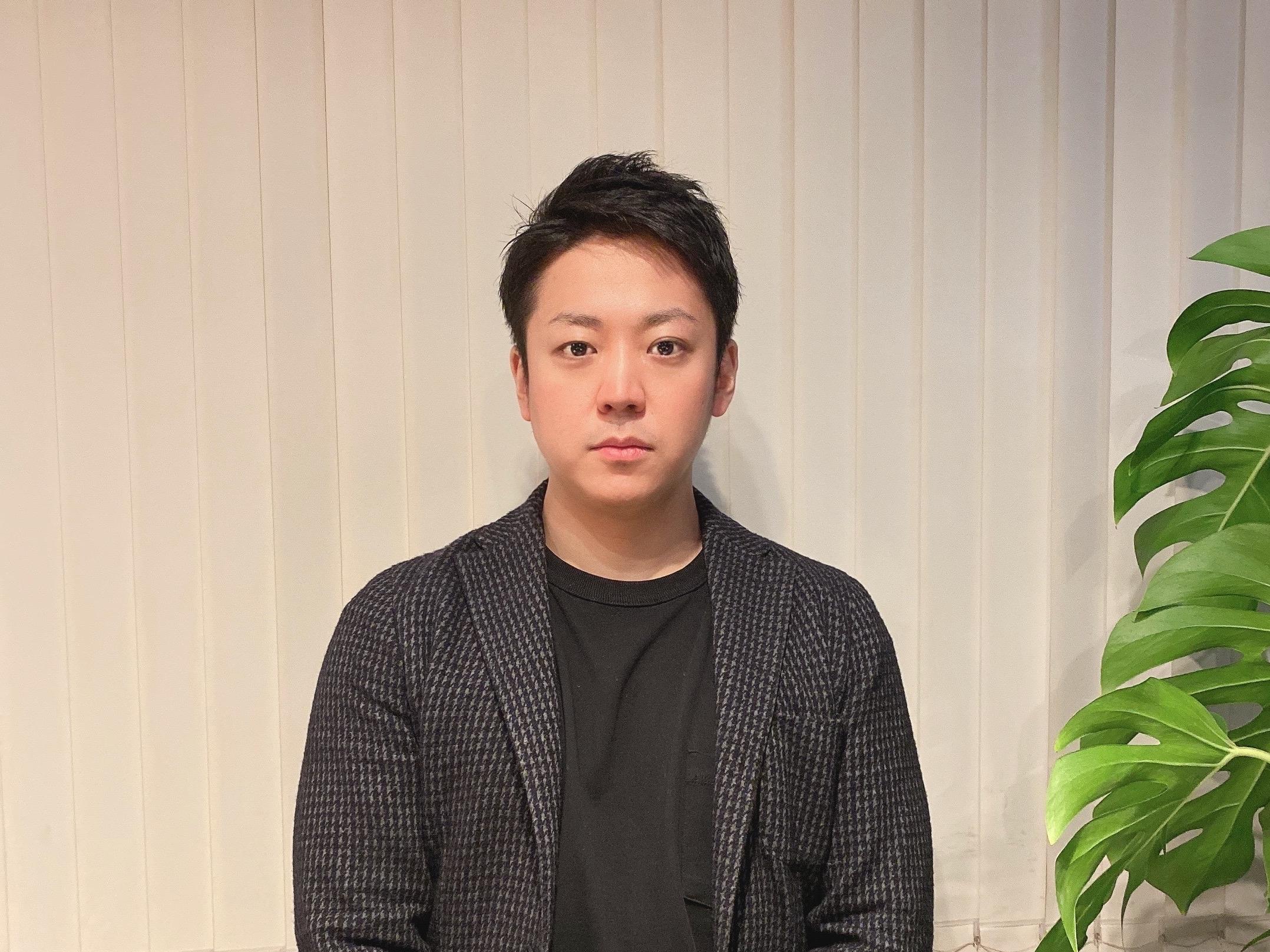 主な実績としては、リクルートがリリースした介護福祉領域のバーティカルSaaSの「knowbe」が挙げられる。当初2名でのスタートから、数年で現在の約20名のチームまで成長させ、黒字化を実現させている。