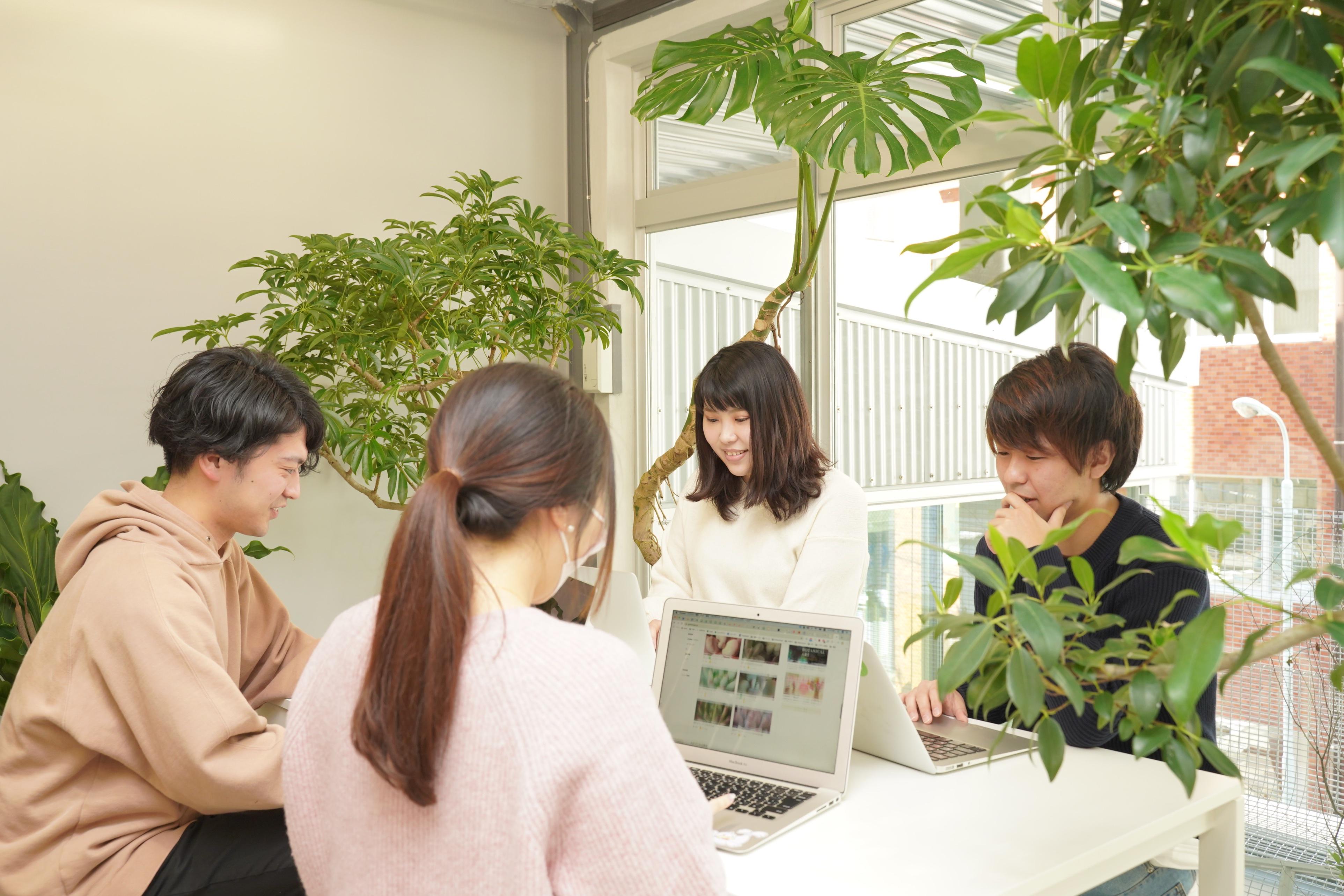 2018年には新アプリもリリース予定。現在のSNSアプリだけでなく、新たなサービスの開発にも注力していく。