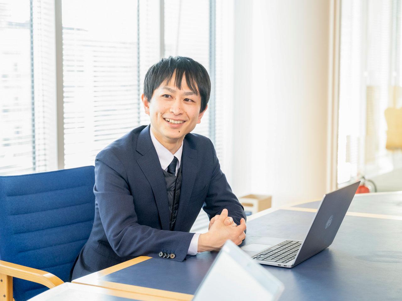 設立以来60年近くの歴史を経て持株会社制に移行。