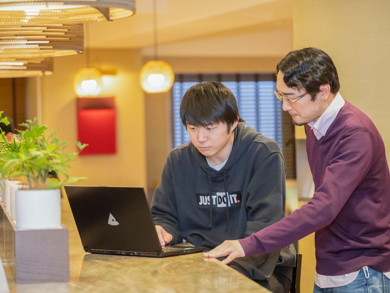 「ヒトサラ」（USEN Media）、「モンベル公式アプリ」（Mont-bell）等、名だたる企業の開発案件を上流から手掛ける同社。