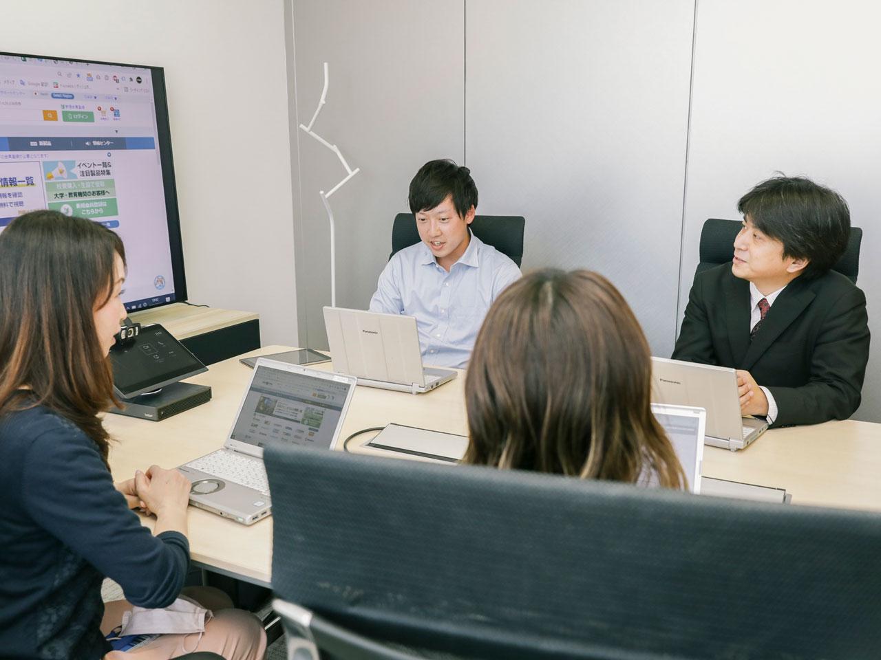 会員数は30万人以上。2011年に世界最大規模を誇るアメリカの電子部品商社アロー・エレクトロニクスグループの一員となり、香港と深圳に拠点を構え、中国を中心としたアジア地域への進出を加速させている。