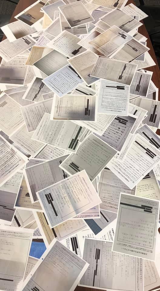 顧客から届いた手書きのメッセージはなんと数千通にも及ぶ。これらの声はスタッフの喜びと気づきの源として社内全員で共有されている。