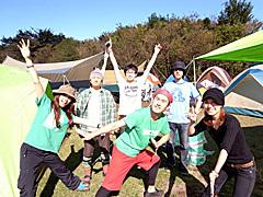 普段は高いレベルでお互いに刺激をし合うメンバー。<br>一方、プライベートでも社員同士の交流が盛んだ。