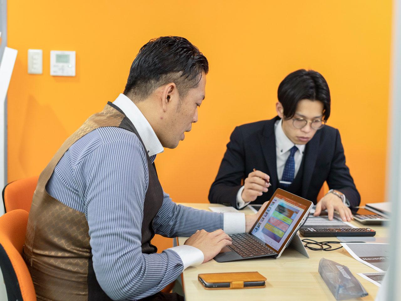 同社は、業務用エアコン、LED照明、コピー複合機、パソコン、サーバ等のOA機器に加えて、新電力への切り替えや電子ブレーカー導入による電気代削減のコンサルティング等も手掛けている。