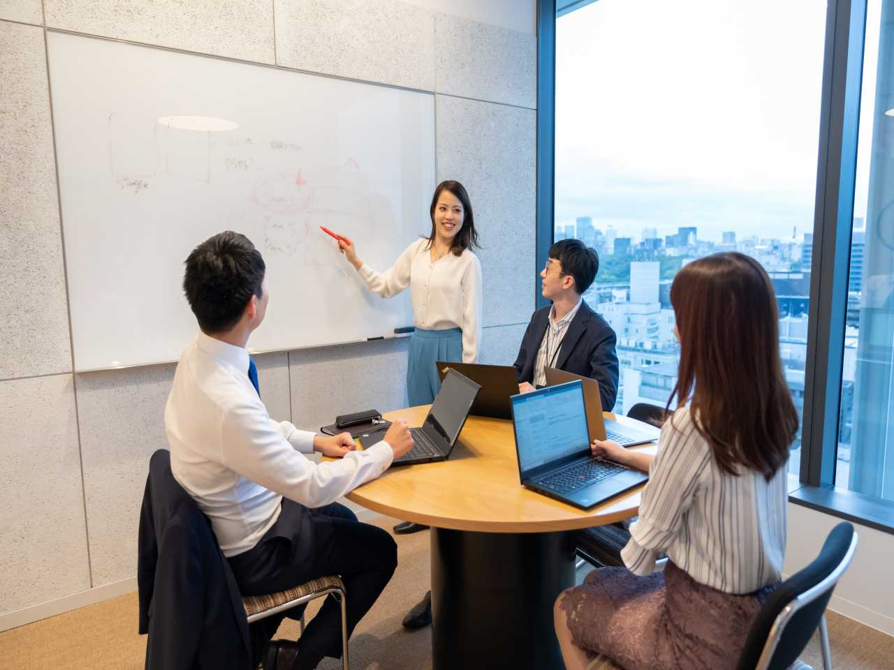 同社は宇宙産業の敷居を下げ、誰でも参画できる仕組みづくりを推進しています。