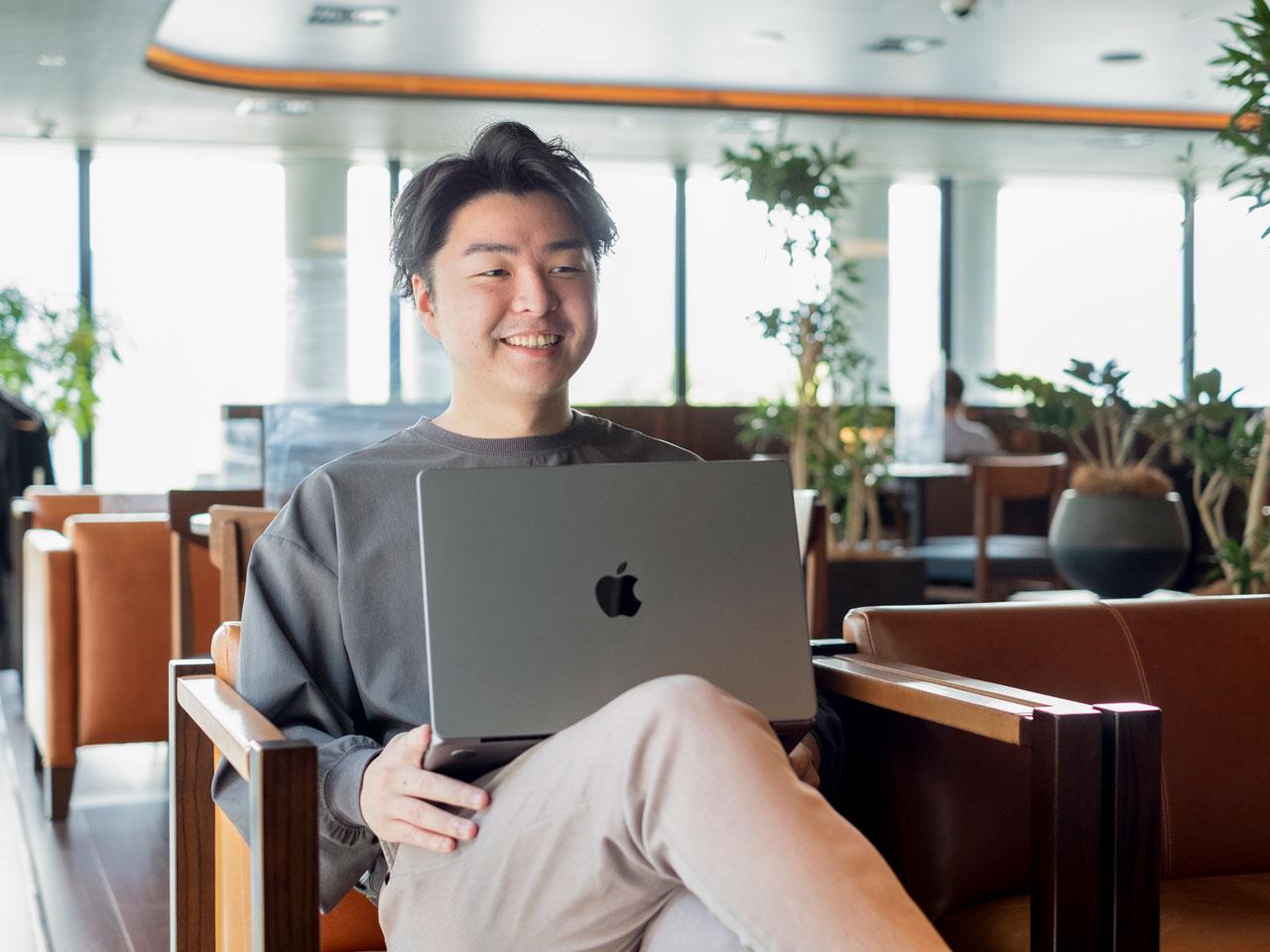 『Remotewell』の動画データを活用し、コミュニケーション解析を行うツールの開発も進めている。