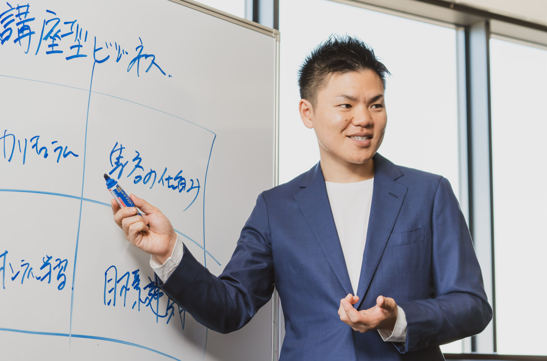 THE ONE株式会社を創業した代表取締役の小林 正弥氏