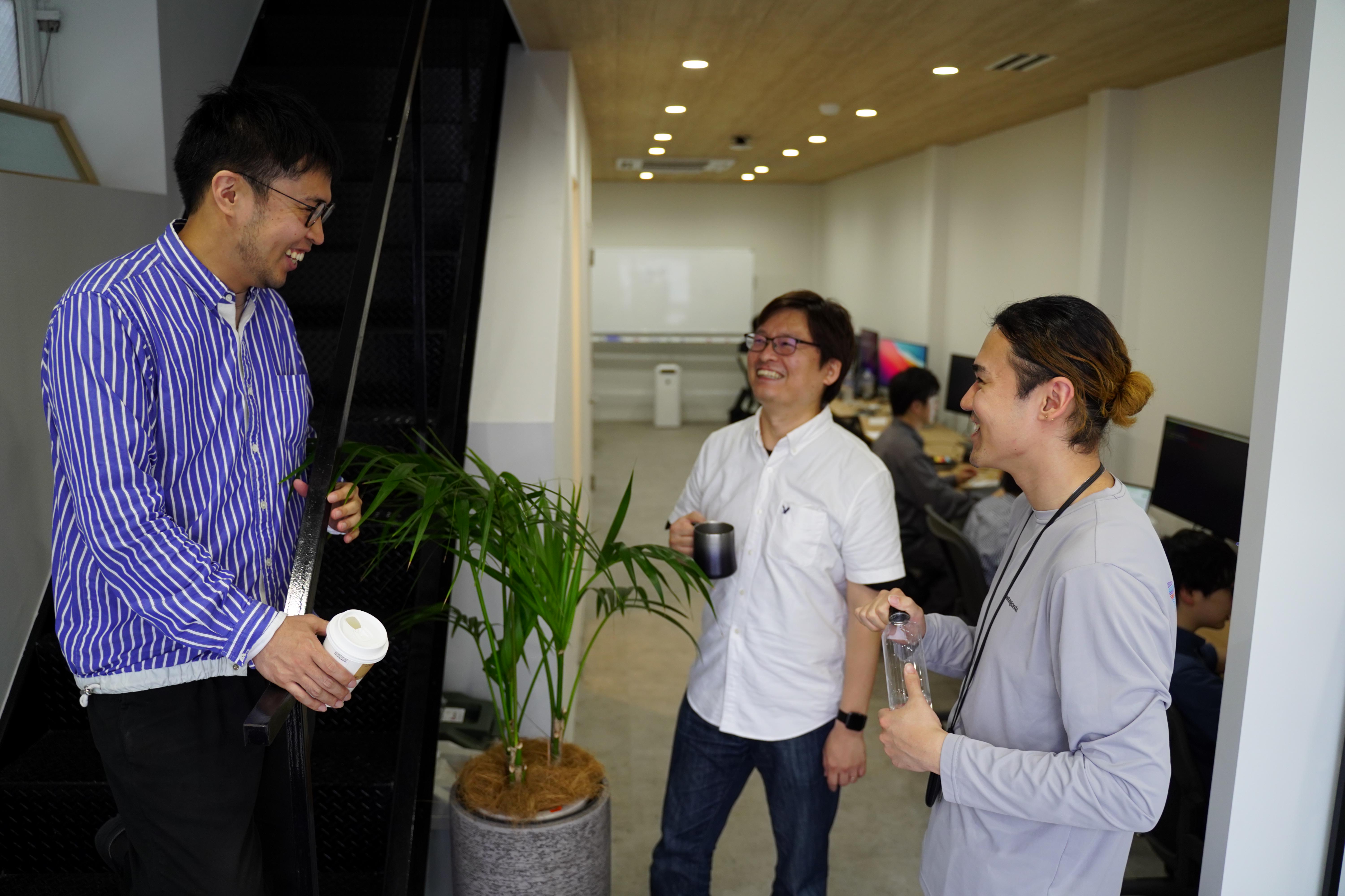 各メンバーそれぞれが主体的・能動的に業務に取り組む者同士が信頼し合い、任せ合うカルチャーだ。