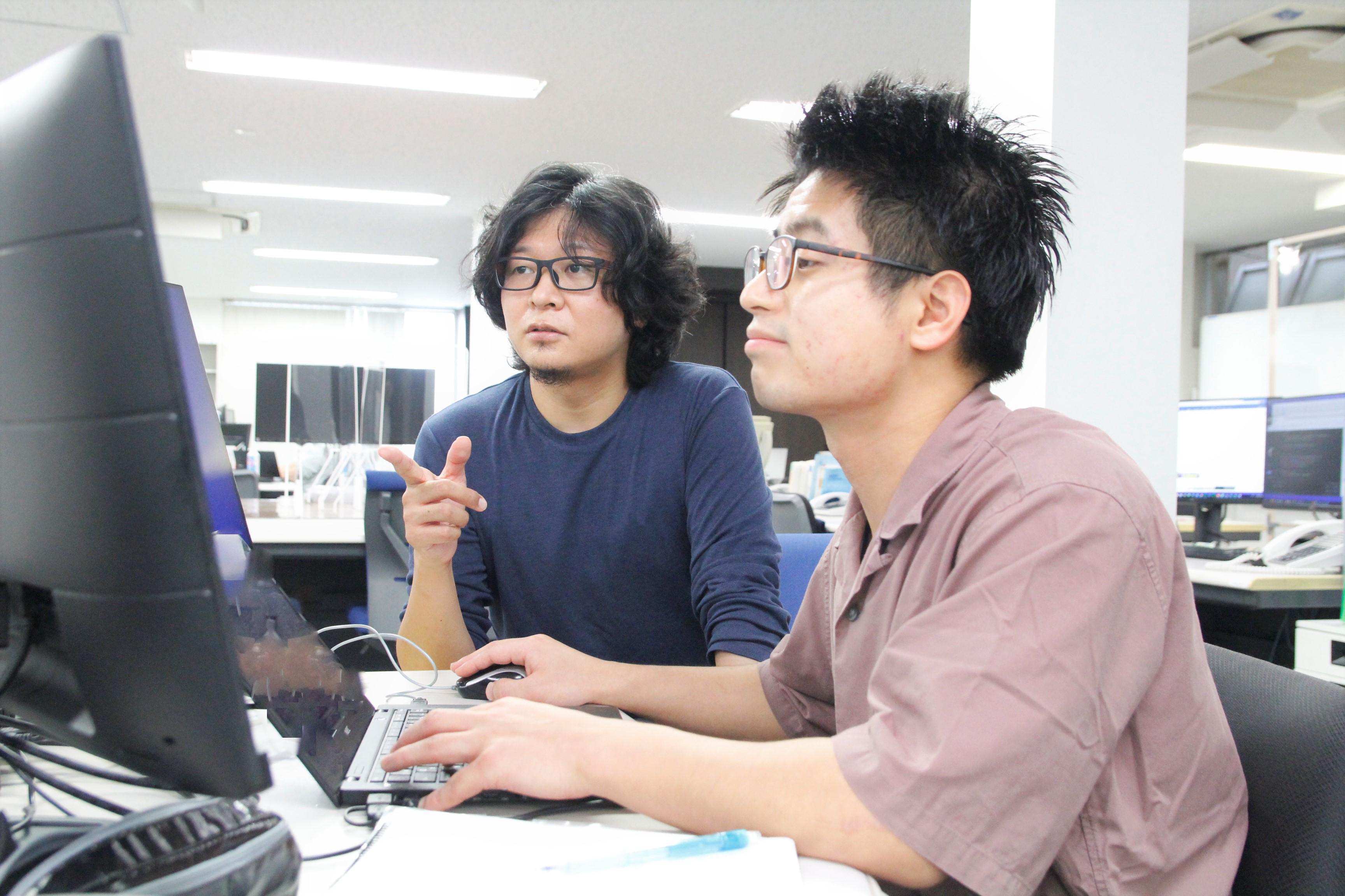 やりたいことをやらせてもらえるところが最も大きな魅力。お客様のご要望をもとに、自分で考えたことをダイレクトに提案できる社風なので、自分のアイデアがかたちになり、成果に結びついたときの達成感は格別だ