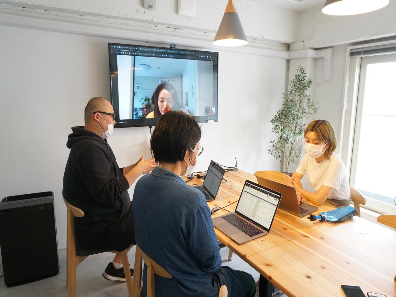 お客様と同じ方向を向いて取り組む仕事はやりがいが大きく、学べることも多い。常に最新のテクノロジーやノウハウを更新し続ける必要があるため、大変ではあるがとても手応えのある仕事だ。