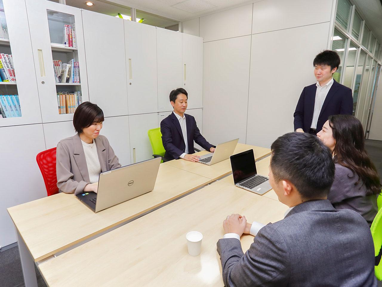 お客様から評価していただけるのは、技術者の、限られた時間の中でいいものをしっかり作ろうとする姿勢だ。