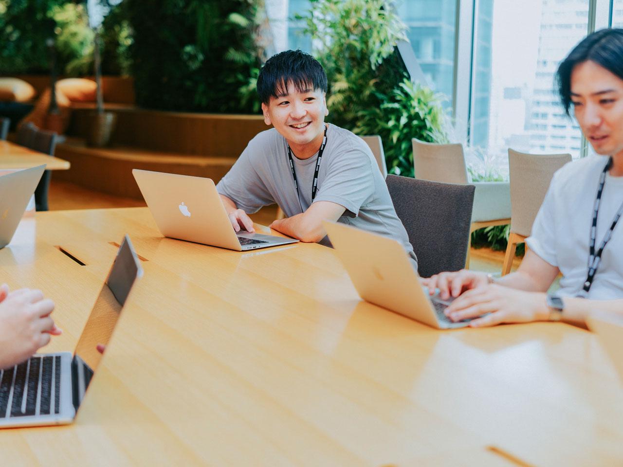 『DMM チャットブースト for EC』は2022年、LINE社の法人向けサービスの販売・開発パートナー『LINE Biz Partner Program』の『Technology Partner』におけるコミュニケーション部門に認定されており、高い信頼性を誇る。