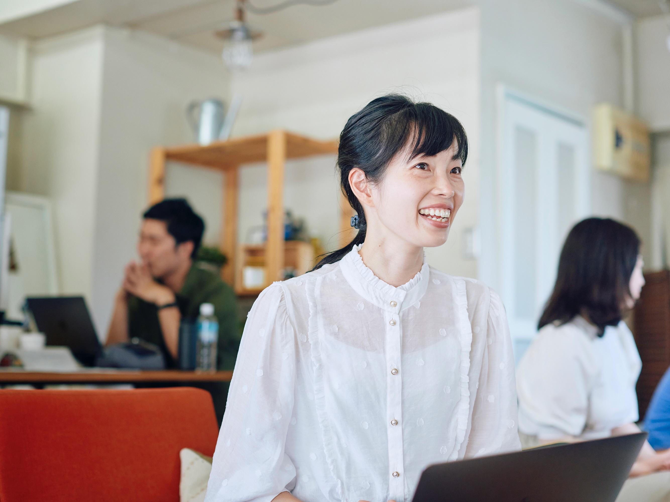 同社は「フェアな労働市場をつくる」をミッションに掲げ、労働市場におけるジェンダーギャップの解消、ワーキングペアレンツの課題解決に取り組む。