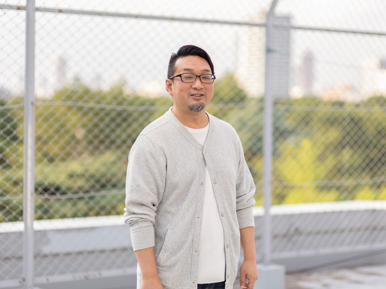 プロジェクトを強化するため、交渉・折衝のために顧客の前に出るタイプのエンジニアを採用し、育成していく。
