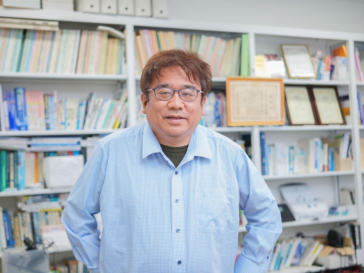 エアモビリティ社会の到来に備え、ドローン運行の安全を確保するため、風況情報を提供するIoTソリューションを開発している。