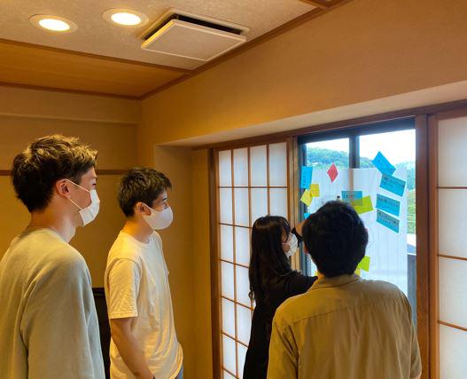 クレドの社員への浸透に注力しており、社内の様々な施策にも反映されているという。