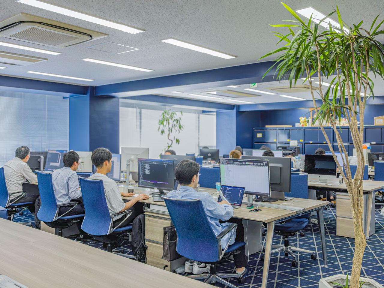 BtoCのWebサービスも検討している。